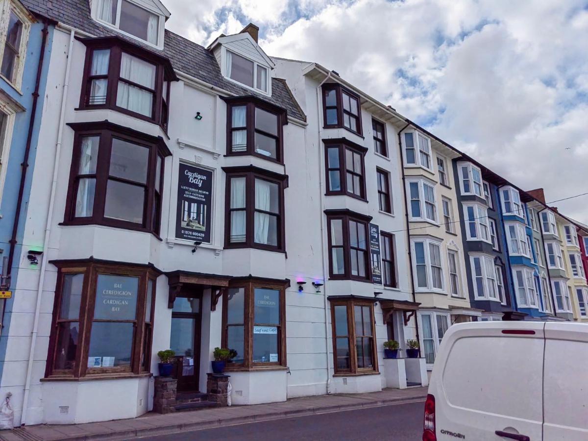 Cardigan Bay Self Catering Accommodation Аберистуит Экстерьер фото